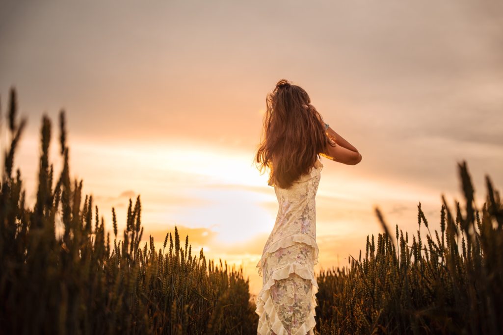 Kleid im Feld
